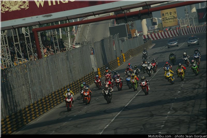 team_of_paris_depart_macao2008_003