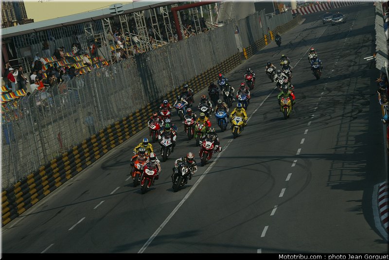 team_of_paris_depart_macao2008_006