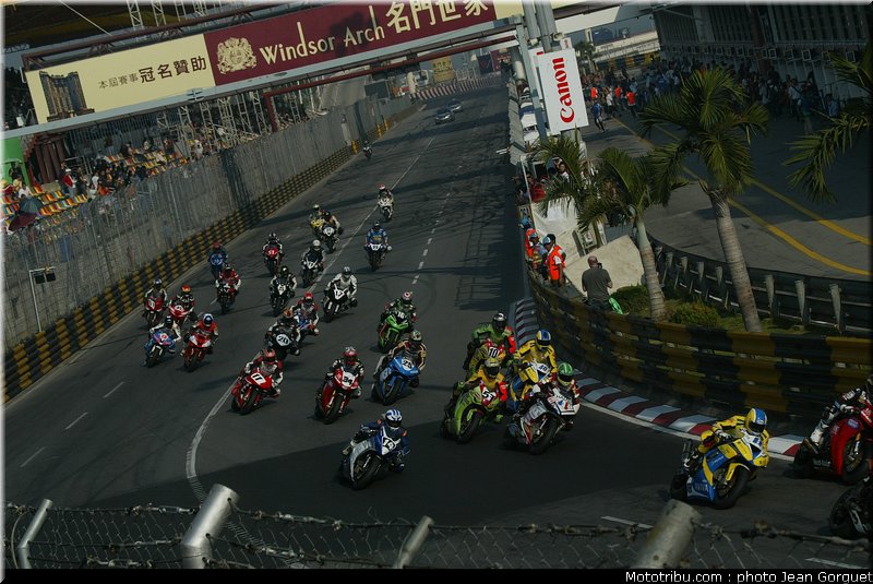team_of_paris_depart_macao2008_012