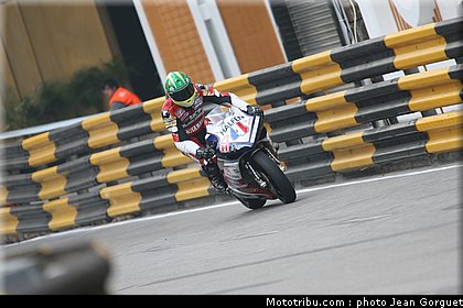 team_of_paris_cummins_macao2008_011.JPG