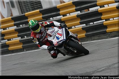 team_of_paris_cummins_macao2008_017.JPG