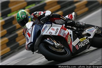 team_of_paris_cummins_macao2008_024.JPG