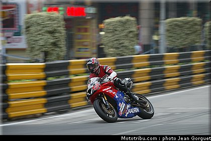 team_of_paris_muteau_macao2008_005.JPG