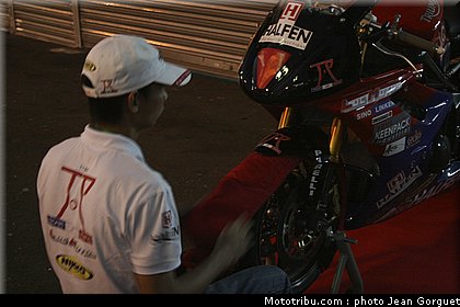 team_of_paris_warmup_macao2008_002.jpg