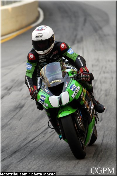 macao_2010_easton_3