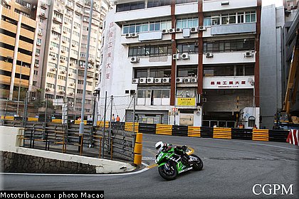 macao_2010_easton_1.jpg