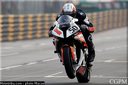 macao_2010_kneen_1.jpg