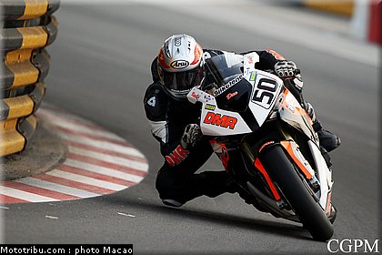 macao_2010_kneen_3.jpg