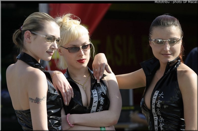 pitbabes_macao2004_008