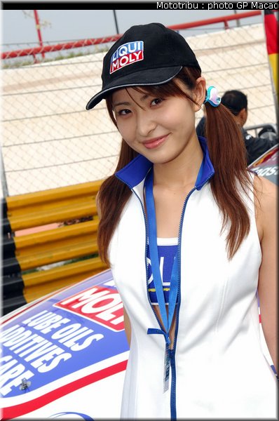 pitbabes_macao2007_009