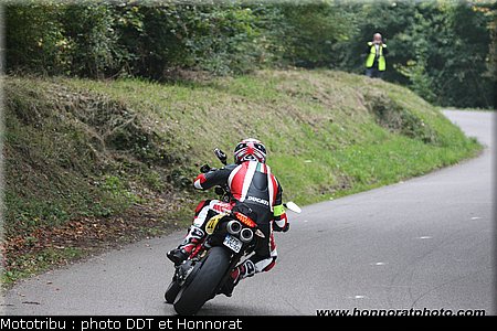035_mototour_lundi_04.jpg
