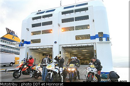 086_mototour2008_vendredi3_10.JPG