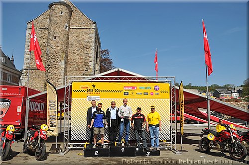 101_podiums_11.jpg