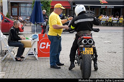 divers_04_ciney.jpg
