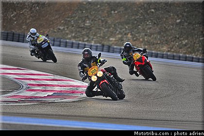 mototour_2009_circuit_paul_ricard_006.JPG