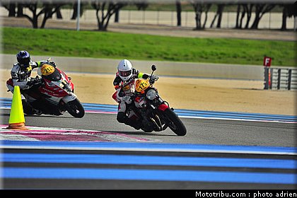 mototour_2009_circuit_paul_ricard_064.JPG