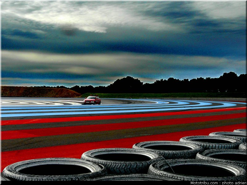 moto_tour_2009_paul_ricard_parking_0006