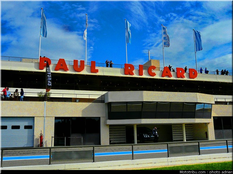 moto_tour_2009_paul_ricard_parking_0010