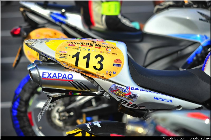 moto_tour_2009_paul_ricard_parking_0105