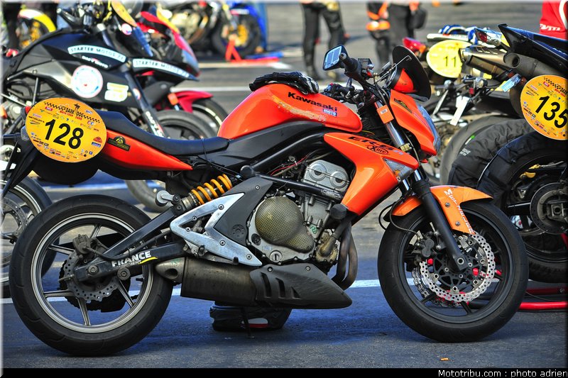 moto_tour_2009_paul_ricard_parking_0112