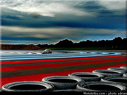 moto_tour_2009_paul_ricard_parking_0006.JPG