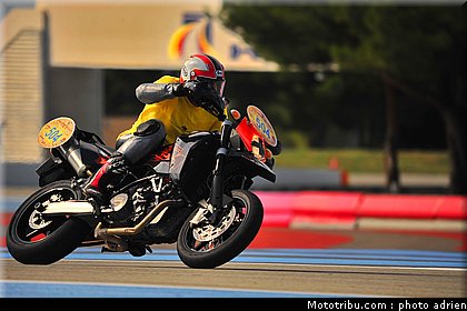 mototour_2009_laffont_4.JPG