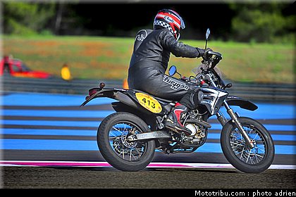 mototour_2009_roullet_2.JPG