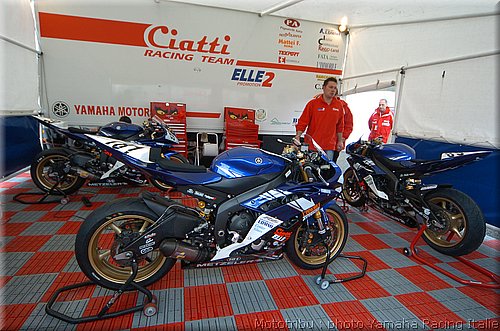 yamaha-italia-rseriescup-mugello2008_07.jpg