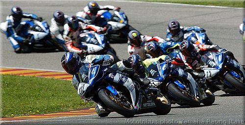 yamaha-italia-rseriescup-mugello2008_22.jpg