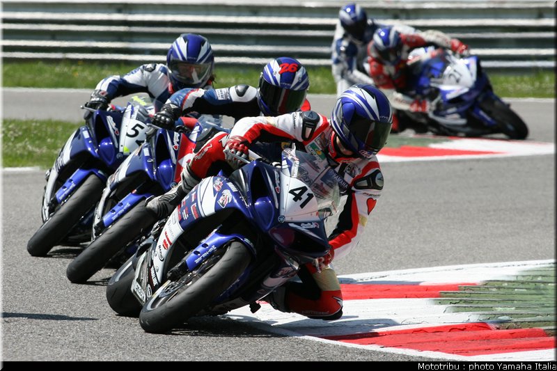 campedelli_1_rseries_cup_monza2009