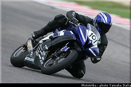 castaldo_rseries_misano2009_1.JPG