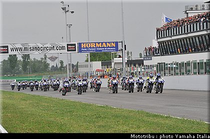 misano_1_rseries_misano2009_1.jpg