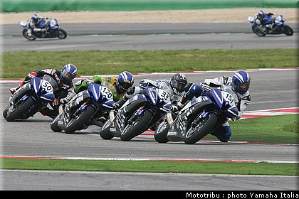 misano_2_rseries_misano2009_1.jpg