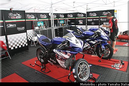 paddock_08_rseries_cup_monza2009.jpg