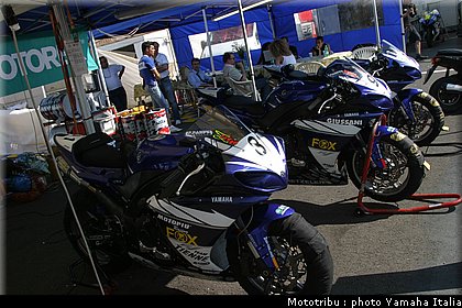 paddock_2_rseries_cup_monza2009.jpg