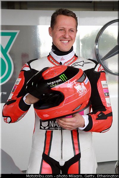 schumacher_espargaro_mamola_mcguinness_flint_2012_paul_ricard_052