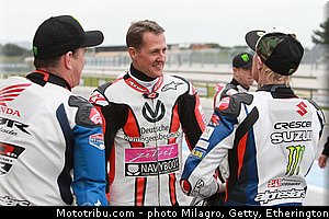 schumacher_espargaro_mamola_mcguinness_flint_2012_paul_ricard_043.jpg