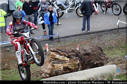puy_012_scorpion_masters_2011.jpg