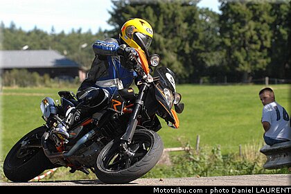 boucle_theux_lejeune_m_3_2010.JPG