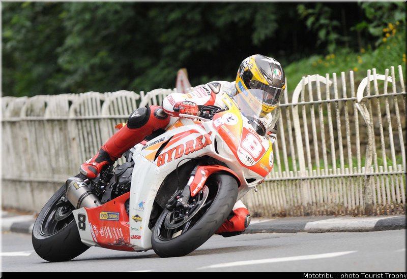 tt2009_049