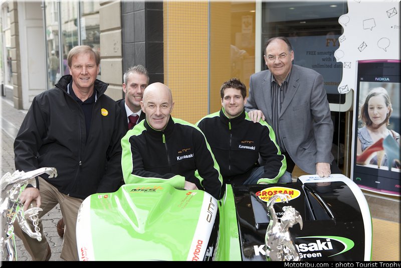 tourist_trophy_001_2010
