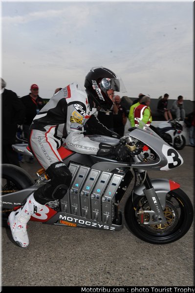 tourist_trophy_miller_5_2010