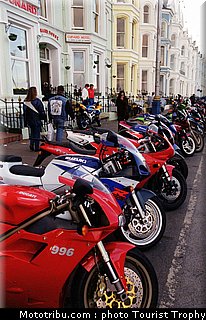 tourist_trophy_004_2010.jpg