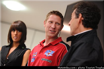 tourist_trophy_007_2010.jpg