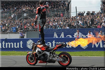 stunt_07.jpg