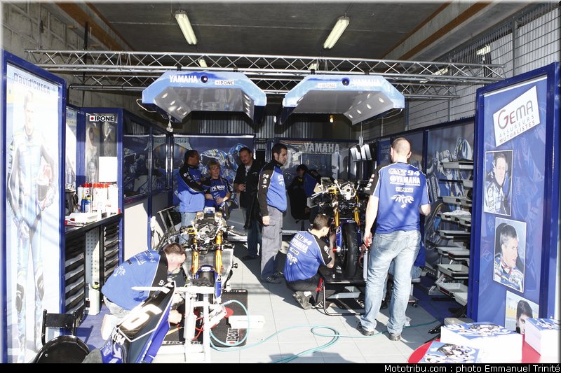 24h_mans_2010_stands_007