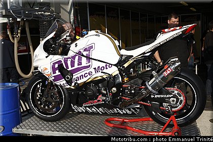 24h_mans_2010_stands_011.JPG