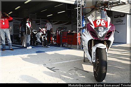 24h_mans_2010_stands_013.JPG