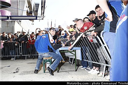 24h_mans_2010_stands_024.JPG