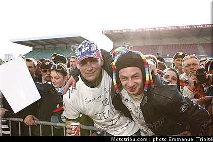 24h_mans_2010_stands_026.JPG